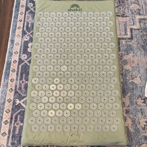 Shakti Acupressure premium Mat and Pillow bundle